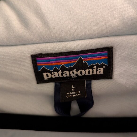 Patagonia Girls' Snowbelle snow jacket size L (12) - Picture 9 of 10